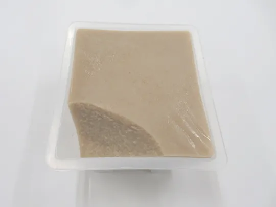 冷凍した胡麻どうふ