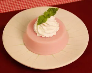 いちごみるくホイップのせ