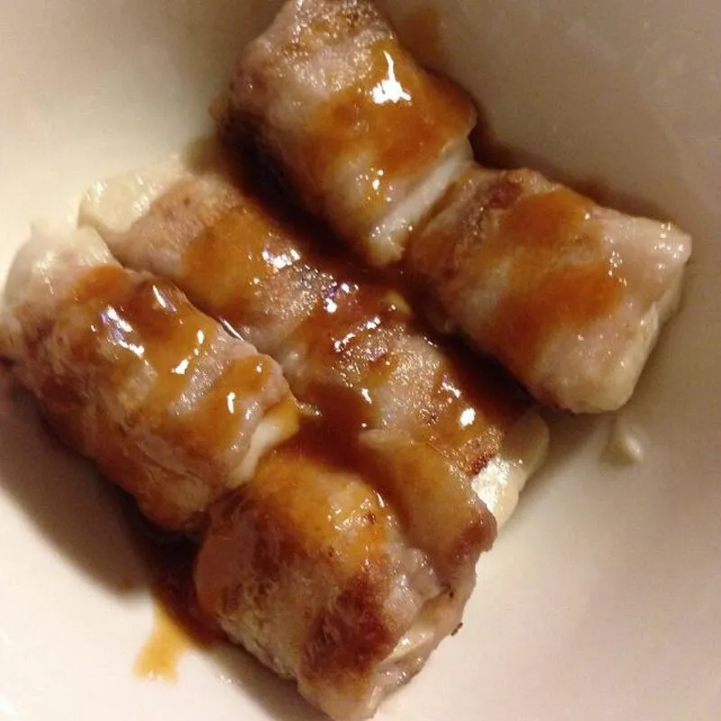 おもてなし白胡麻どうふとバラ肉の巻き焼き