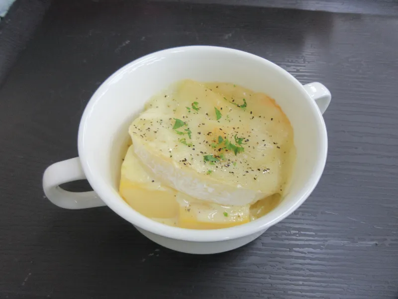 玉子どうふのカマンベールチーズ焼き