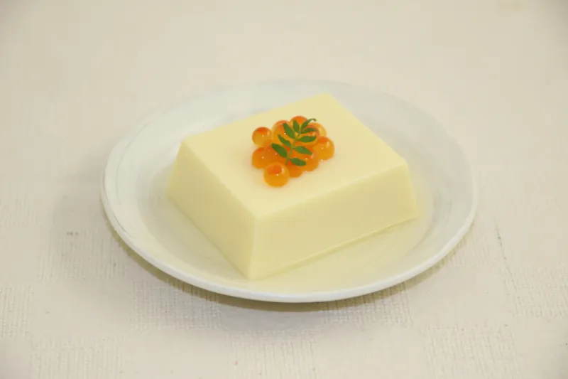玉子どうふ★いくらを添えて