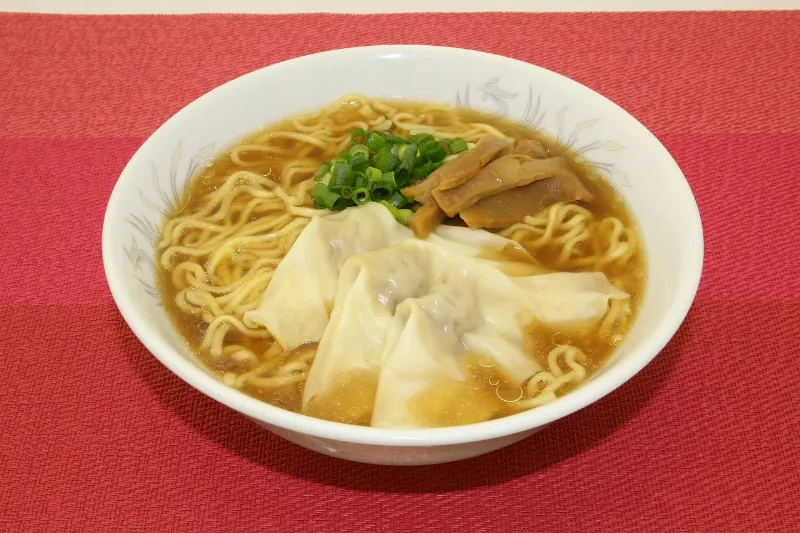 肉ワンタン♬ワンタン麺