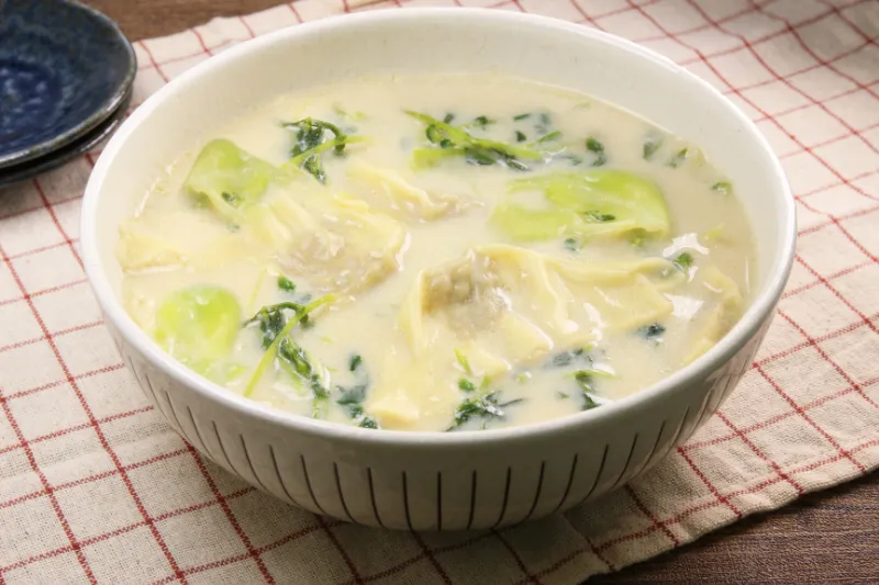 肉ワンタン♬豆乳スープワンタン