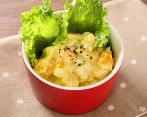 蜜いもサラダ